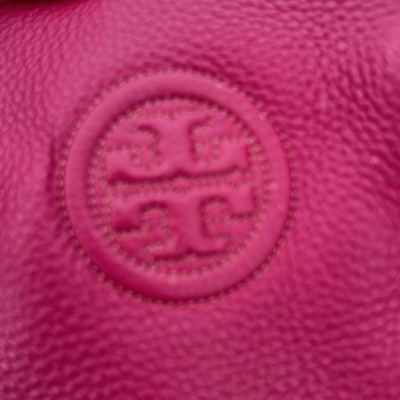 Tori Birch Fuchsia bag used - Picture 17 of 17